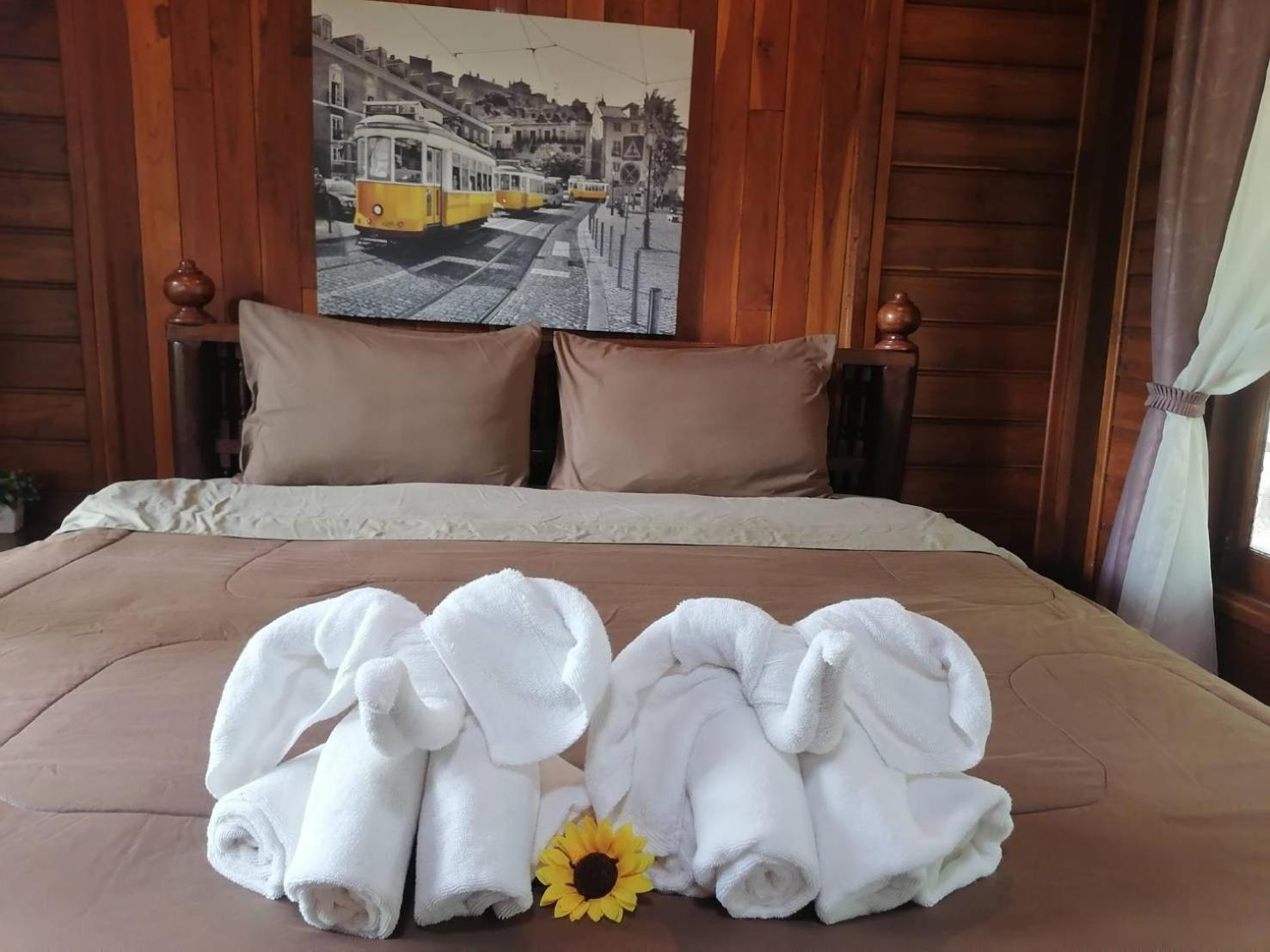 Denchai City Resort เด่นชัยซิตี้ รีสอร์ท Phrae Exterior foto